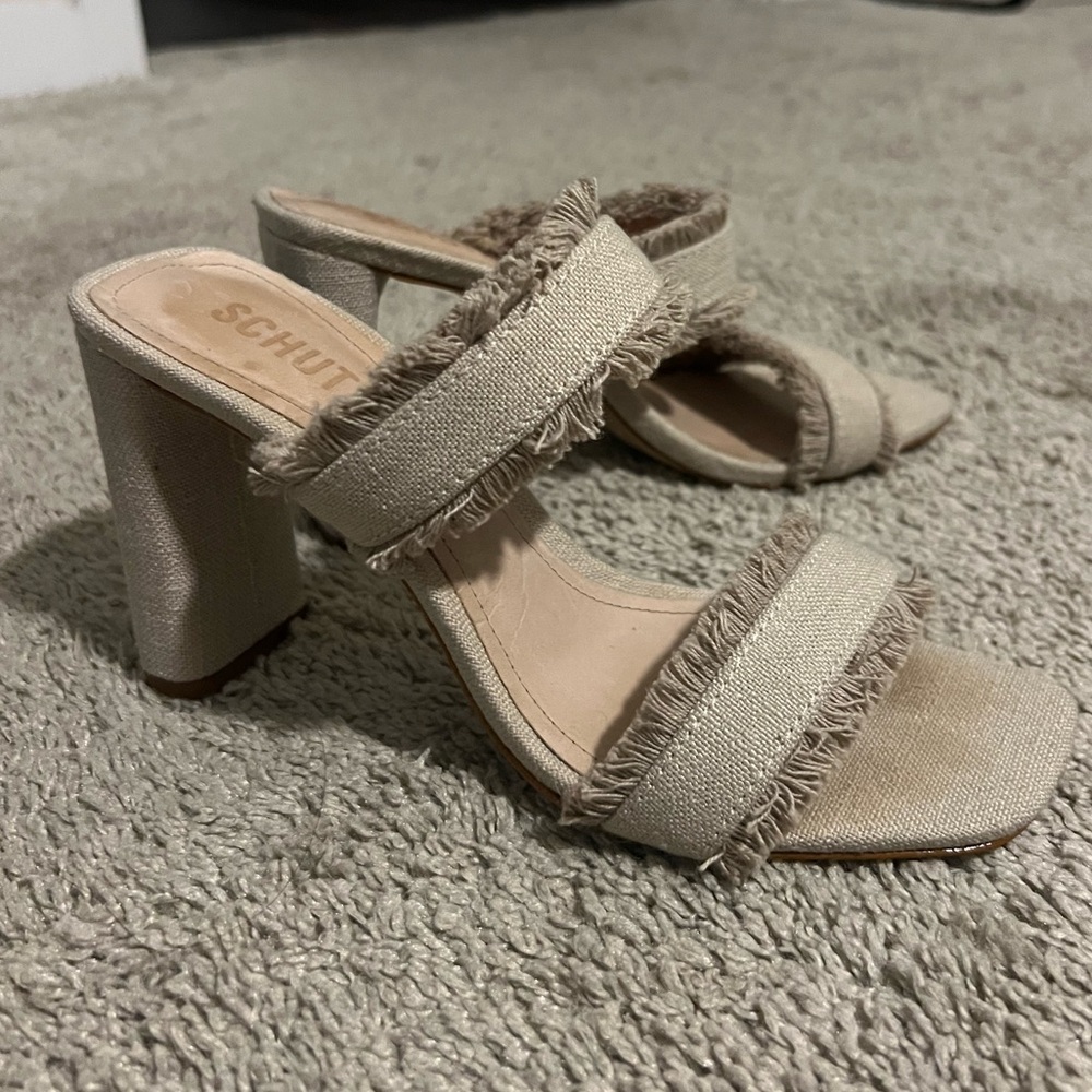 Shutz beige fringe heels